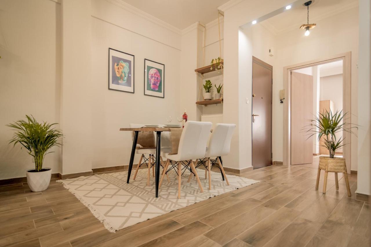 Aphrodite'S Apartment On Agia Sofia Midas Home Thessaloniki Exterior photo